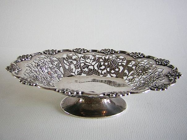 Pierced dish with flower design - (5514)